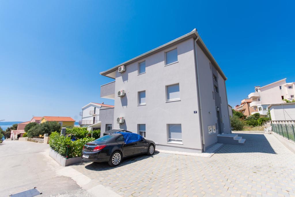 Apartment Flynn Трогир Экстерьер фото